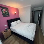 Mihiran Estambul