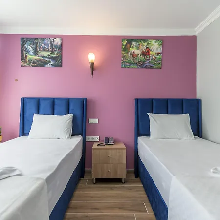 Mihiran Hotel *